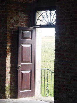open-door